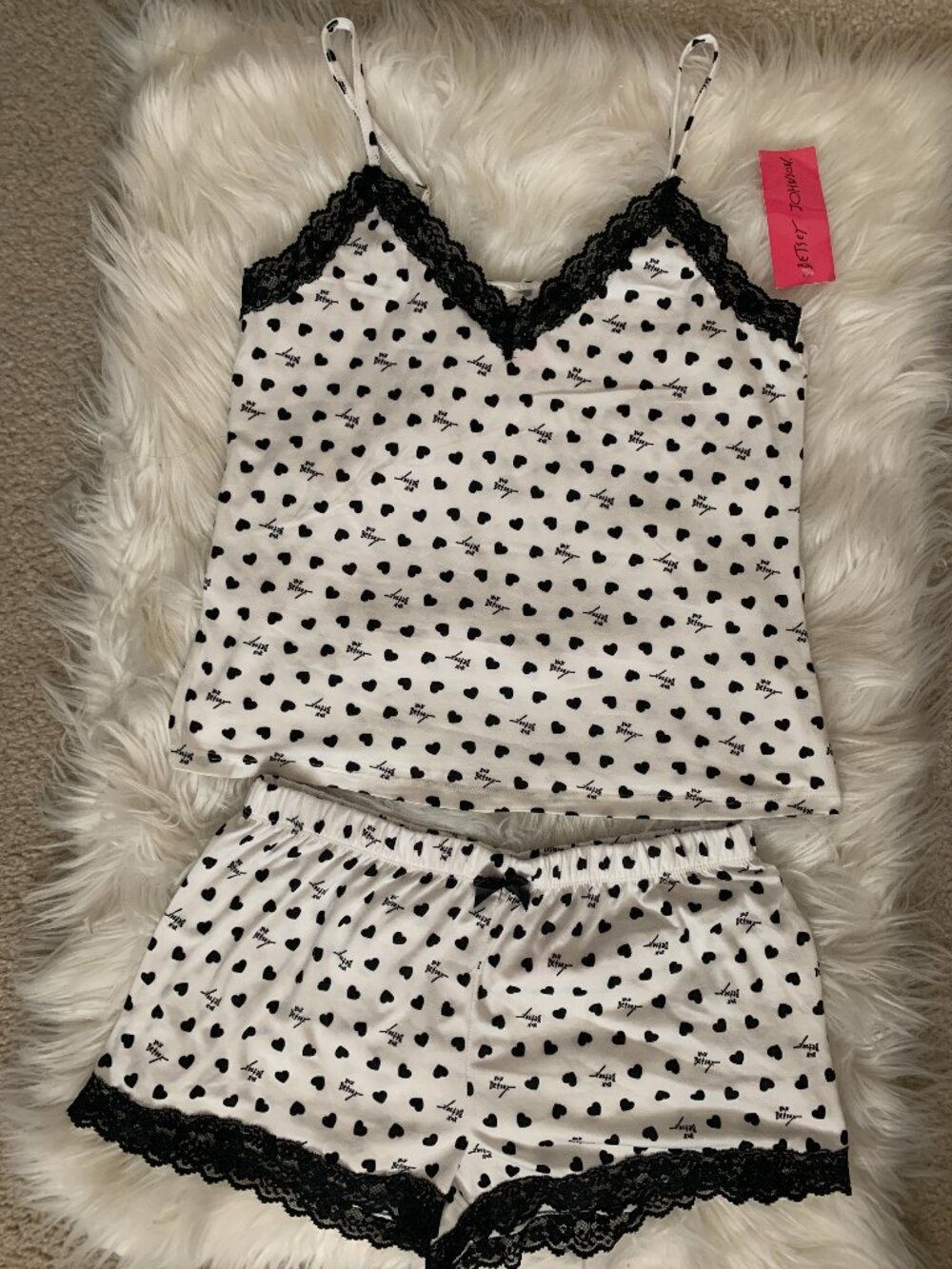 BETSEY JOHNSON XO Hearts Lace Trim Sleep Cami & Shorts Pajamas Set Sz LARGE